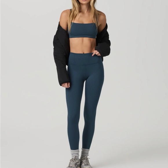 Vuori Inversion Rib Bra | XS | Ocean Blue - Picture 3 of 3